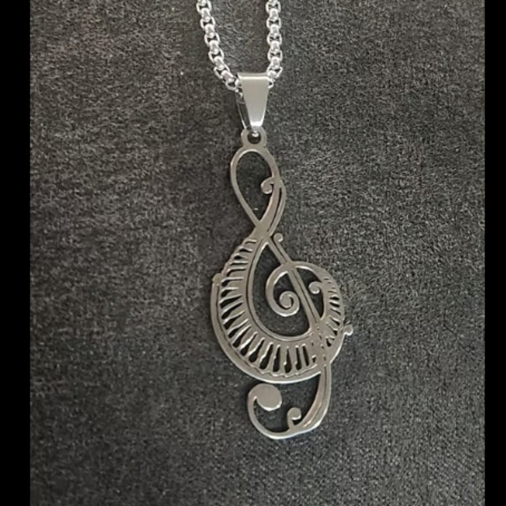 Treble Clef Music Note Necklace
